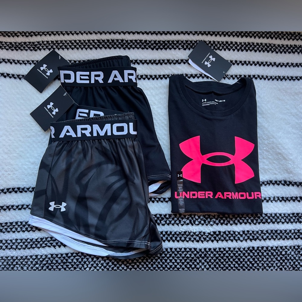 Under Armour lot. Girl’s Youth Medium. NWT.